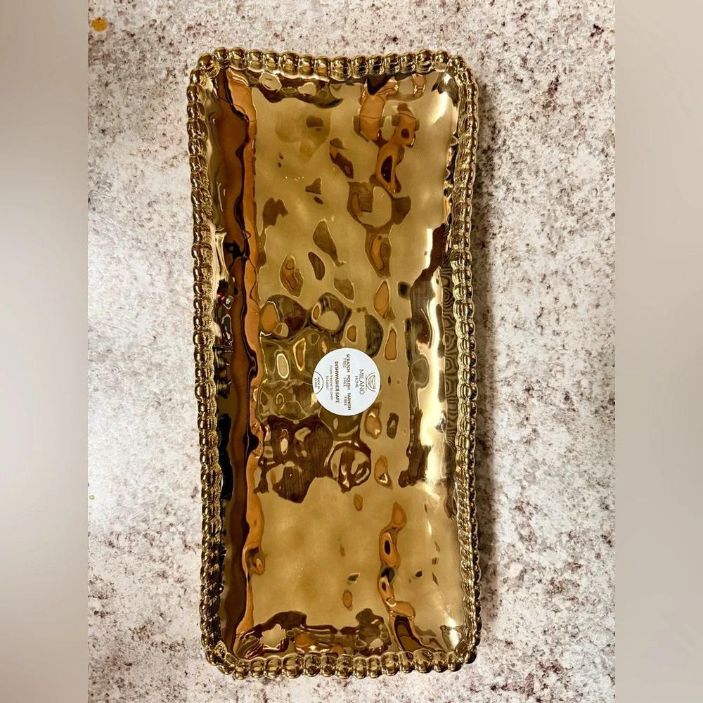 Tarnish-Free Gold Titanium Porcelain Platter With Ribbed Edges